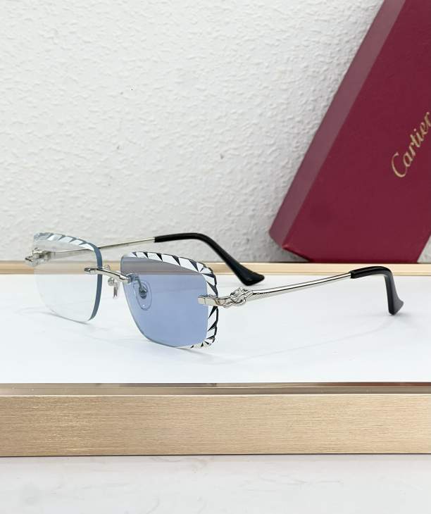 Picture of Cartier Sunglasses _SKUfw80239065fw